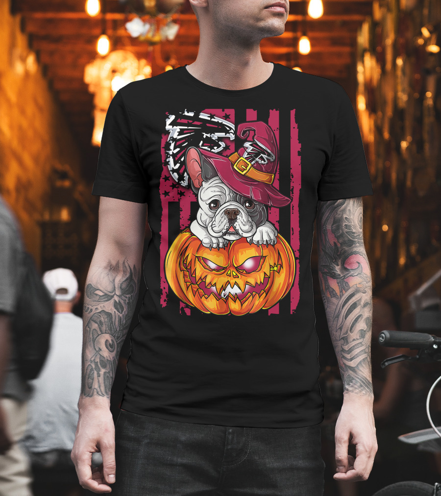 Hlw Bulldog Pumpkin Witch Hat Atlanta Falcons T-Shirt