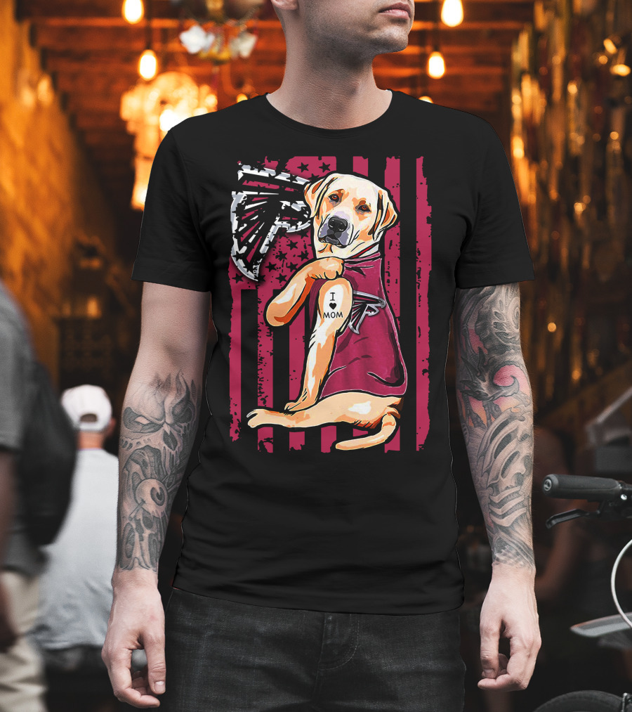Labrador Retriever I Love Mom Atlanta Falcons Fan Decor T-Shirt
