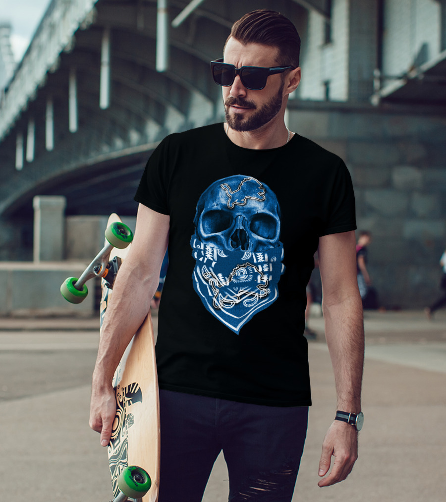 Skull Detroit Lions Bandana Fan T-Shirt