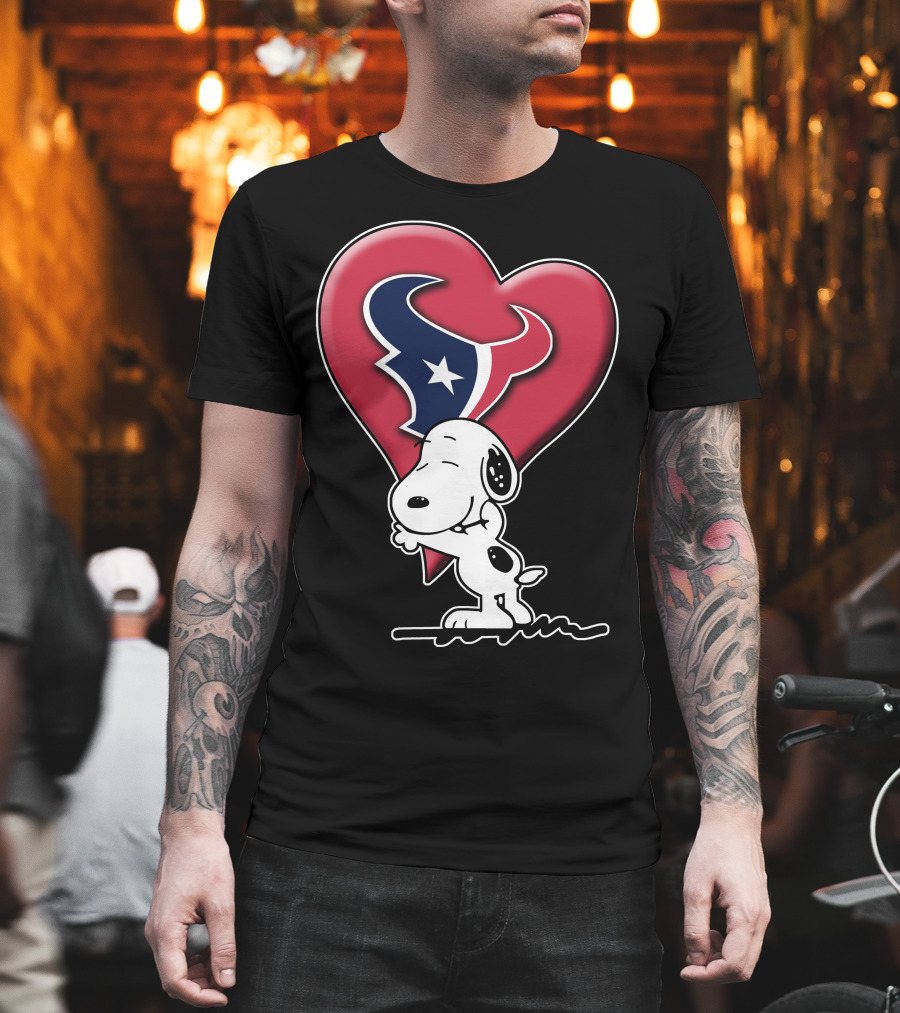 Snoopy Hugging Houston Texans Heart T-Shirt