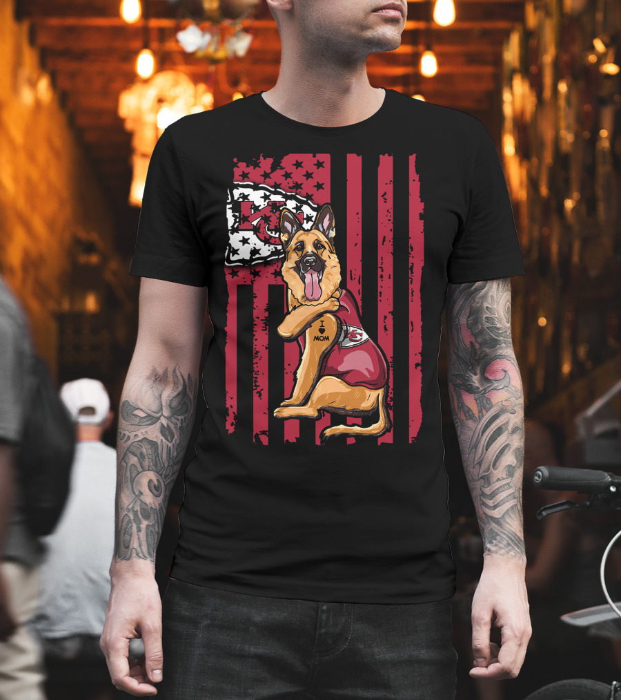 German Shepherd Kansas City Chiefs Flag I Love Mom T-Shirt