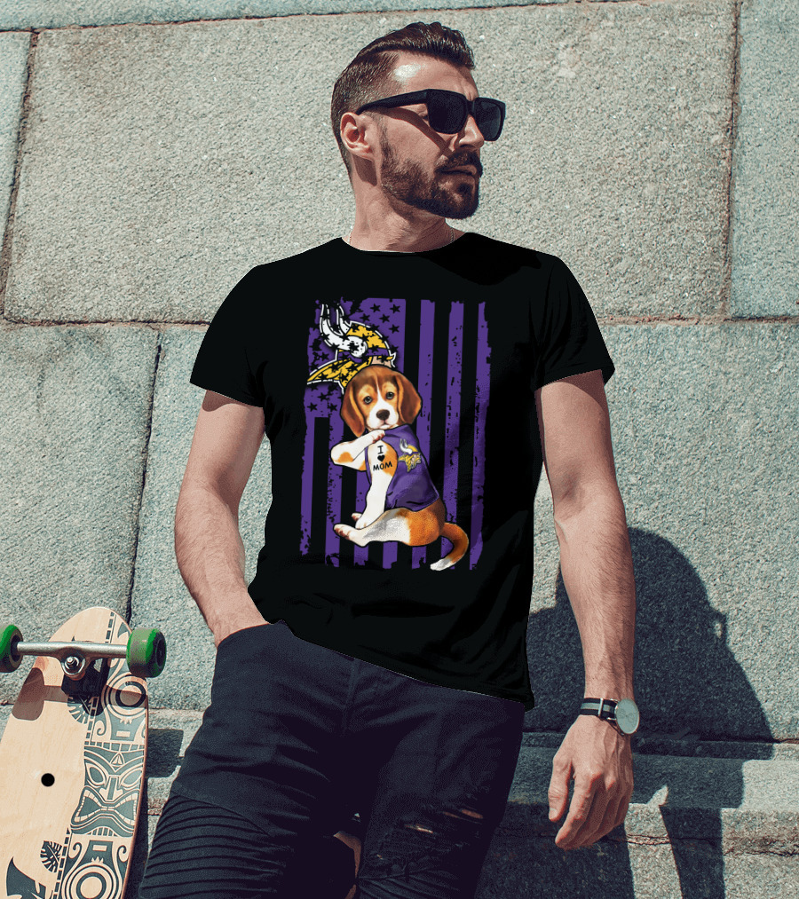Beagle I Love Mom Minnesota Vikings Purple Flag T-Shirt