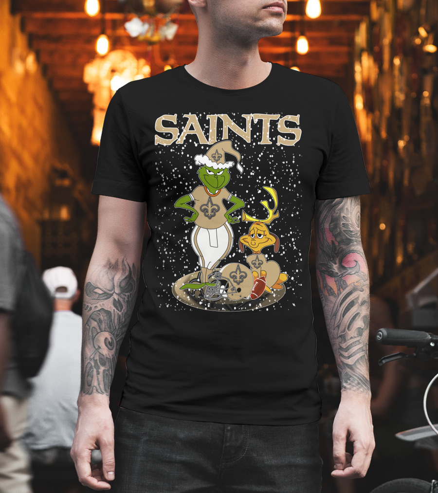 Grinchxmas New Orleans Saints Football Snowy Scene T-Shirt