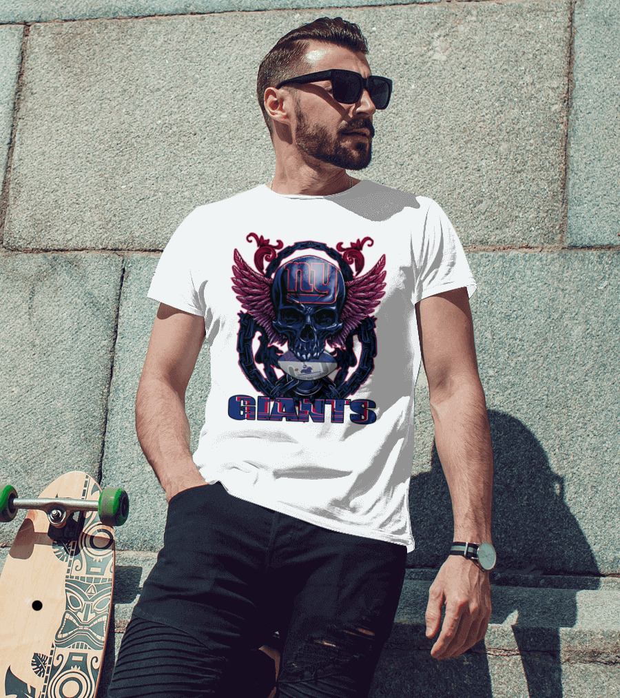 Skullfb New York Giants Winged Skull Design With Football Helmet And Chains T-Shirt