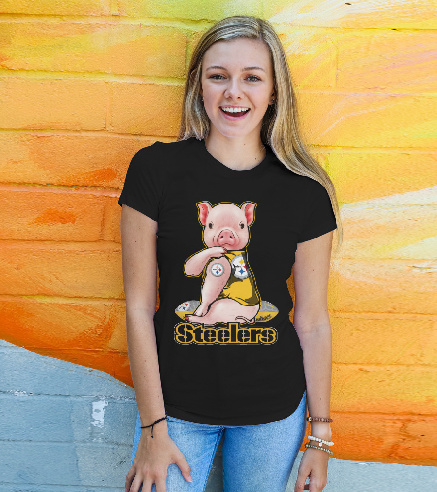 Steelers Pig With Football T-Shirt