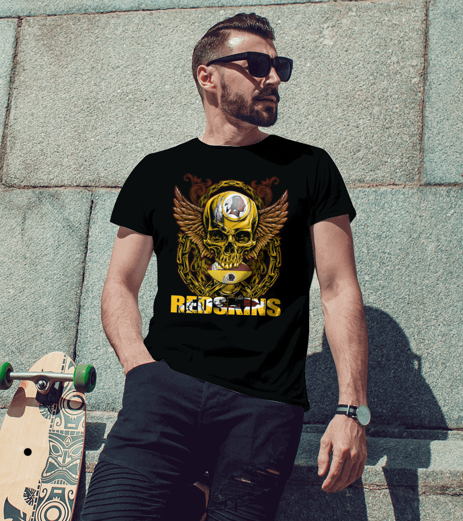 Redskins Skullfb Winged Skull Chains Feathers Football Helmet T-Shirt