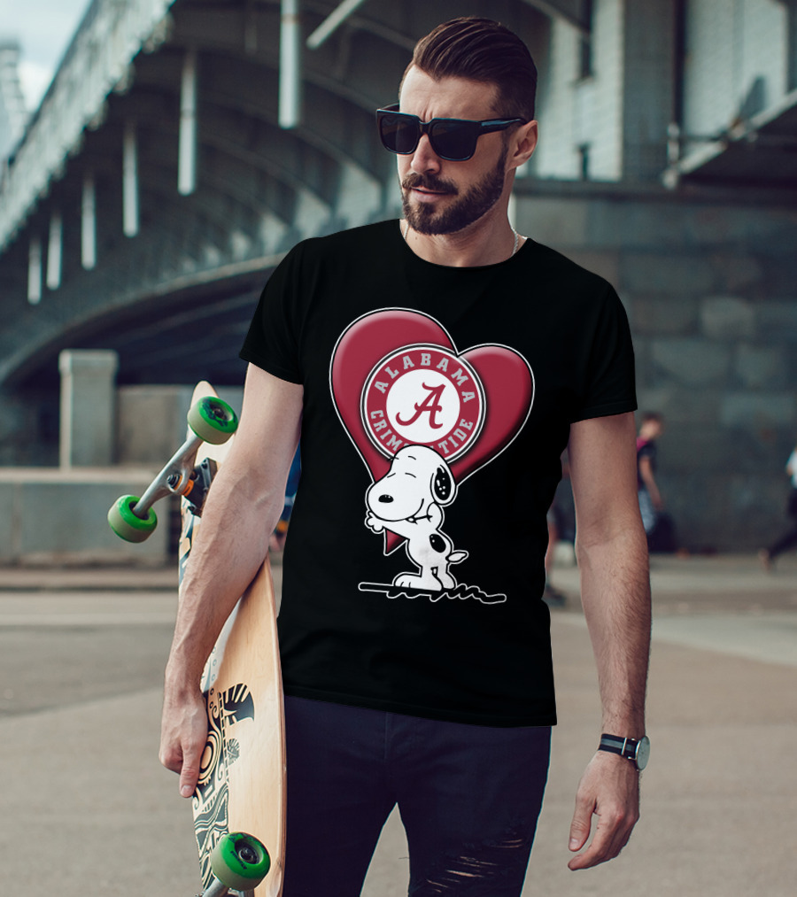 Snoopy Hugging Alabama Crimson Tide Heart T-Shirt
