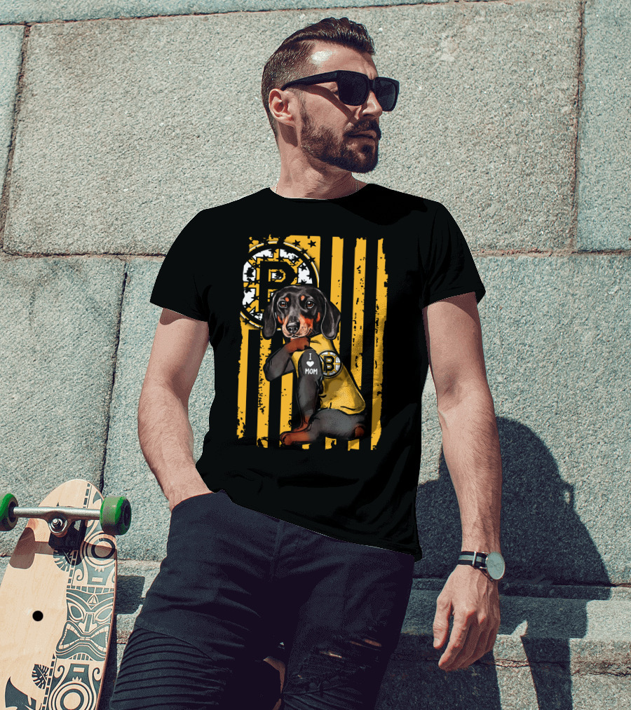 Dachshund I Love Mom Boston Bruins Stripes T-Shirt