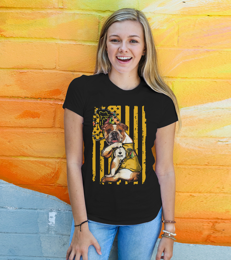 Bulldog I Love Mom Chicago Blackhawks Party Hat Yellow Stripes T-Shirt