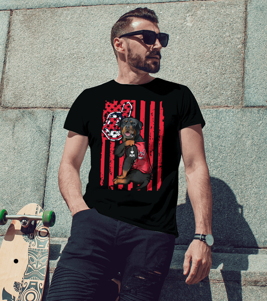 Rottweiler I Love Mom Cleveland Indians T-Shirt
