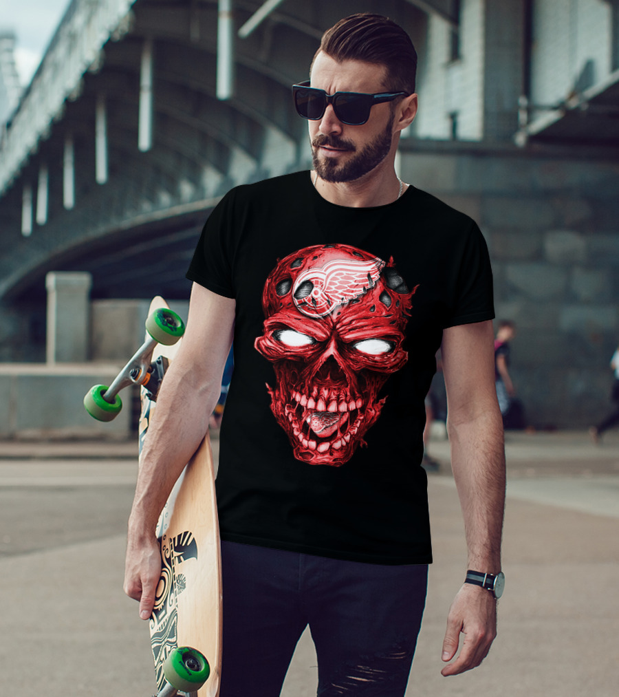 Detroit Red Wings Skull Helmet Hockey Emblem T-Shirt