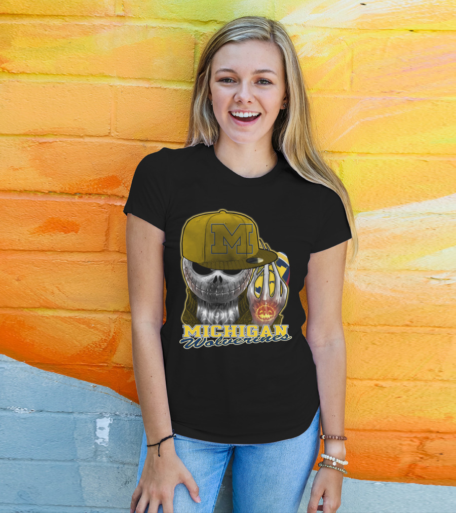 Jackskull Michigan Wolverines Halloween Skull With Wolverine Colors And Cap T-Shirt