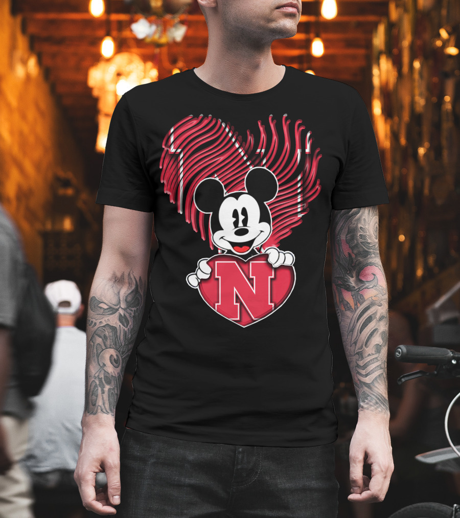 Mickey Mouse Nebraska Cornhuskers Heart Fan T-Shirt