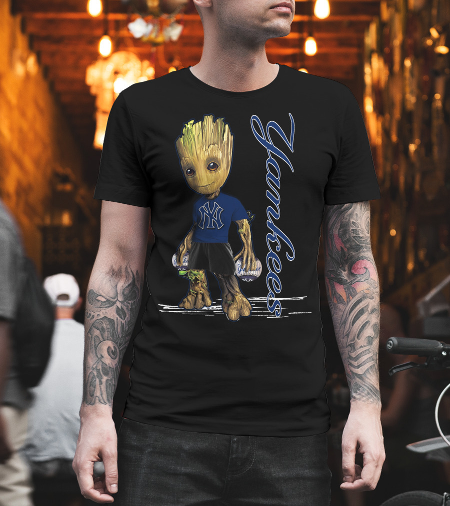 Groot Yankees NY Baseball Fan Iconic T-Shirt