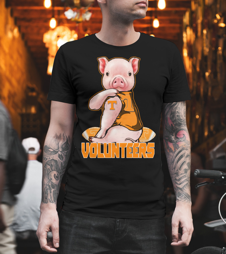 Tennessee Volunteers Pig with Football and T T-Shirt