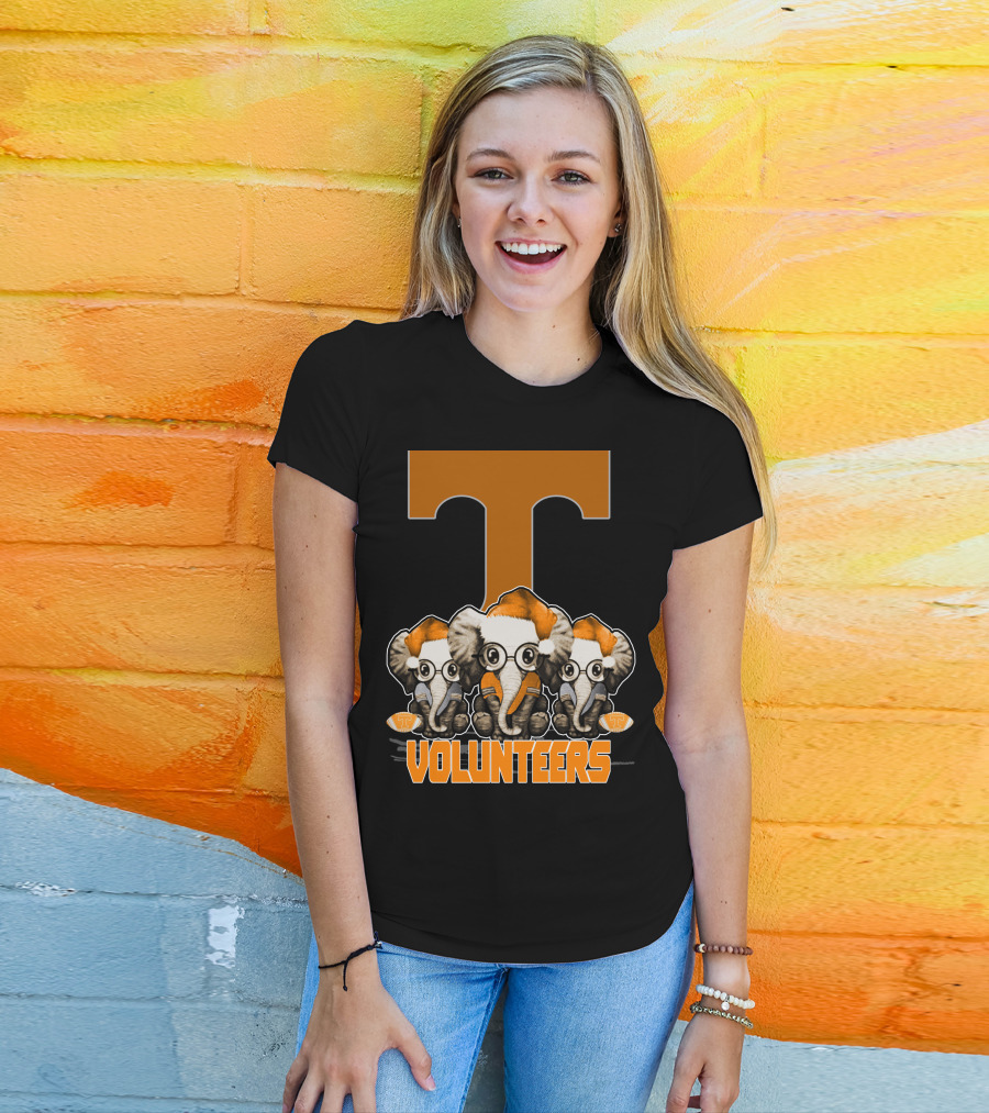 Three Elephants With Santa Hats Tennessee Volunteers T-Shirt
