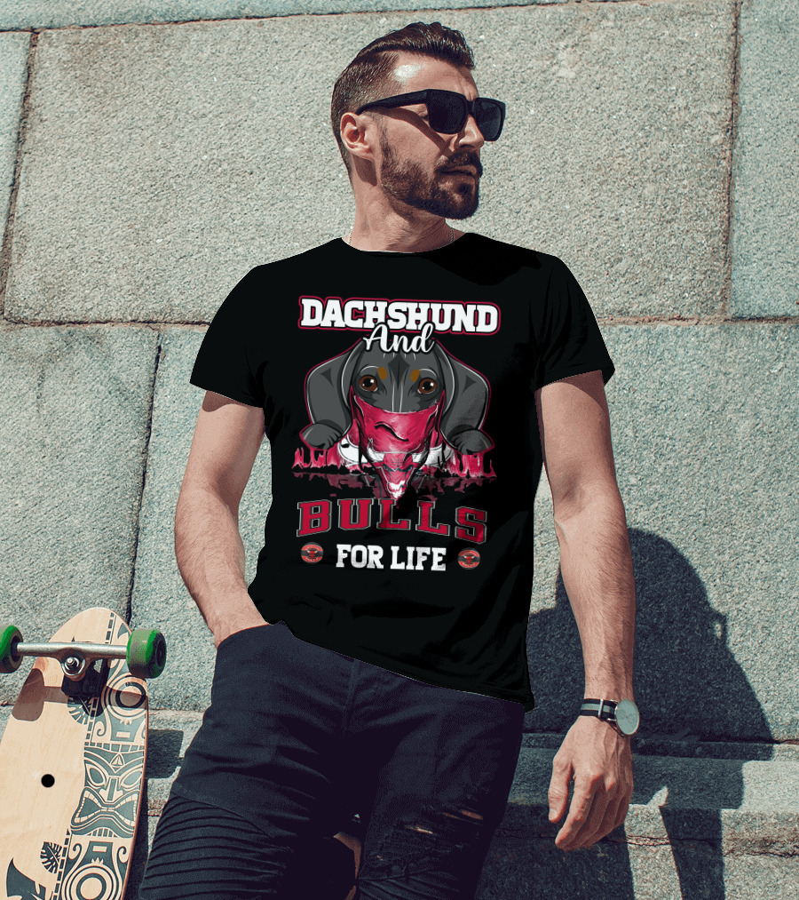 Dachshund And Bulls For Life Chicago T-Shirt