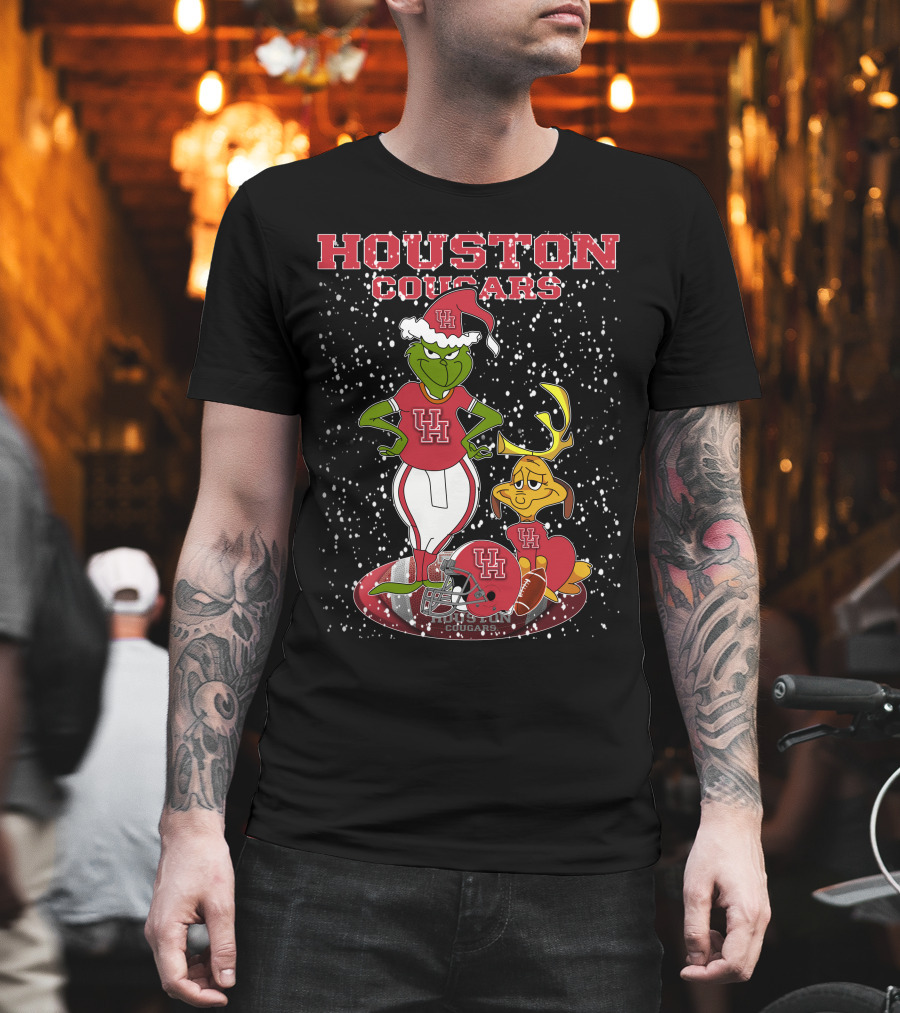 Houston Cougars Grinch Holiday Football Snow Scene T-Shirt
