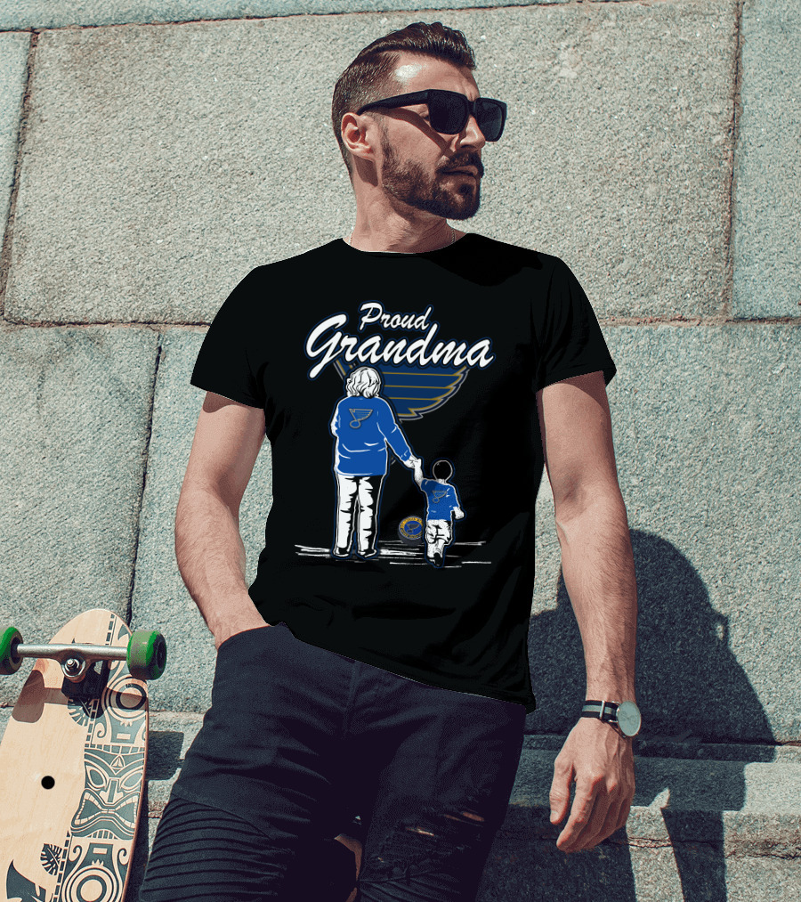 Proud Grandma St. Louis Blues Hockey Family Fan T-Shirt