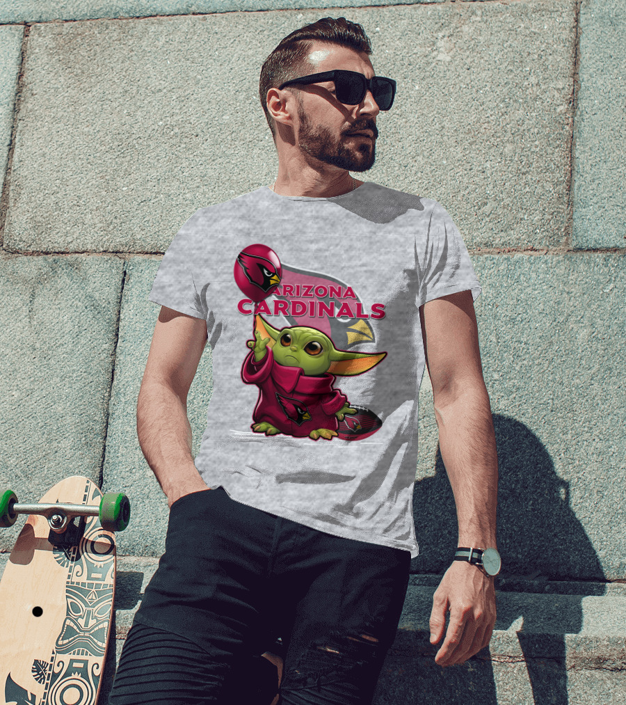 Yoda Holding Arizona Cardinals Balloon And Football With Team T-Shirt