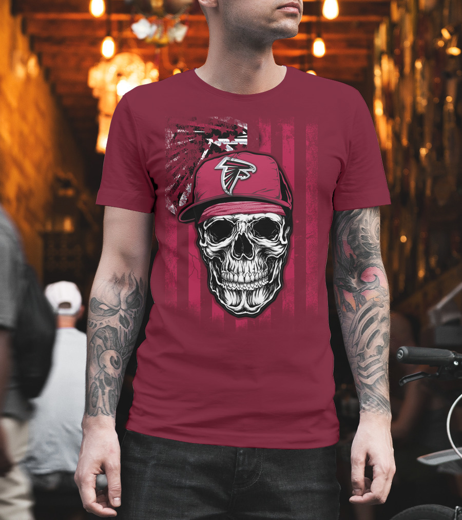 Skull V1 Atlanta Falcons Cap With Falcons Logo And Grunge Stripes T-Shirt