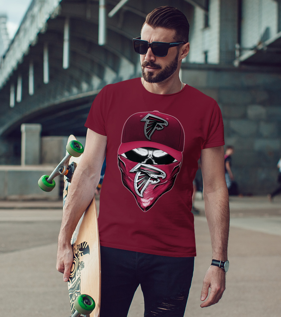 Atlanta Falcons Skull Bandana Hat T-Shirt