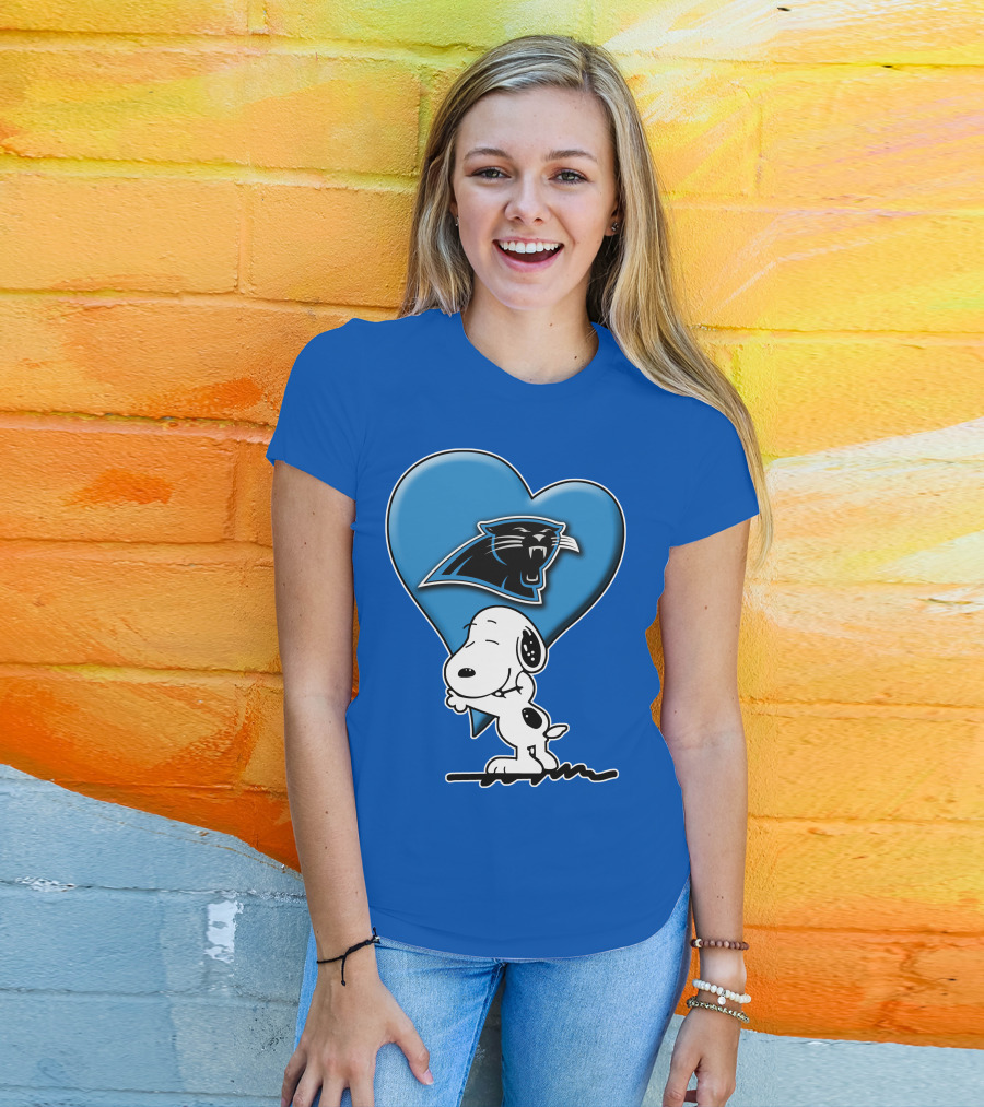 Snoopy Hugging Carolina Panthers Heart With Iconic T-Shirt