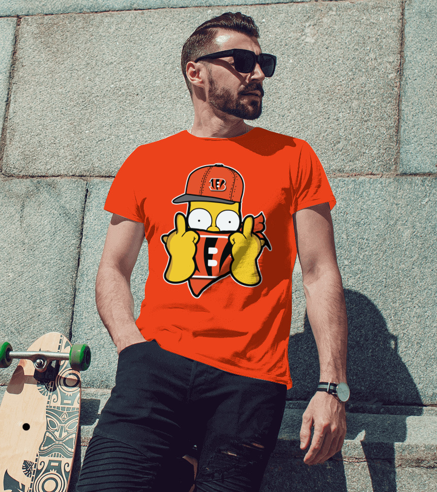 Cincinnati Bengals Fan Cartoon Character With Logo Cap And Scarf T-Shirt