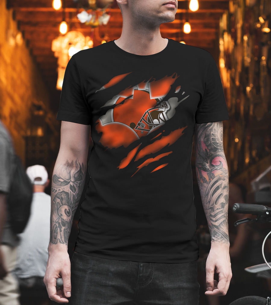 Cleveland Browns Helmet Claw Marks T-Shirt