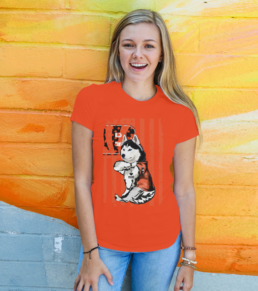 Cincinnati Bengals Siberian Husky I Love Mom Fan T-Shirt