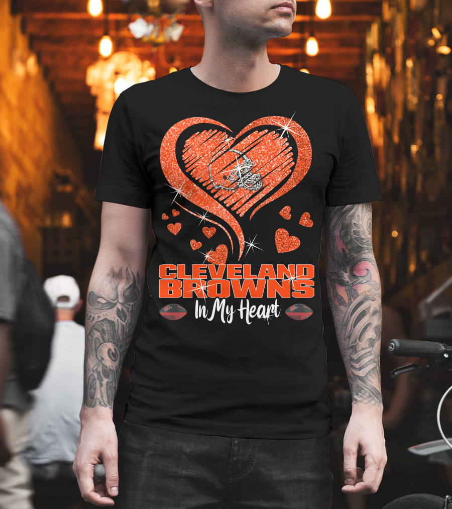 CLEVELAND BROWNS In My Heart Sparkling Helmet and Hearts T-Shirt