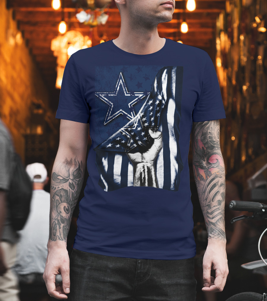 Dallas Cowboys Star With American Flag And Fist T-Shirt