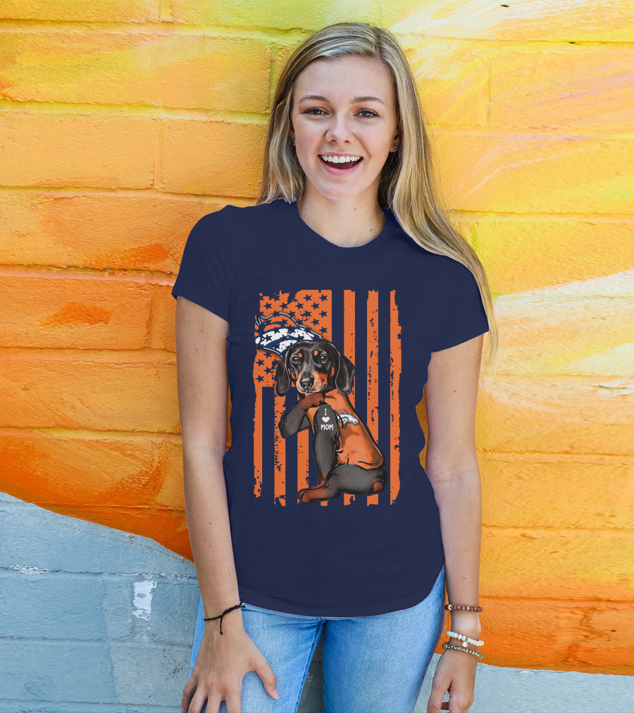 Dachshund Denver Broncos I Love Mom T-Shirt