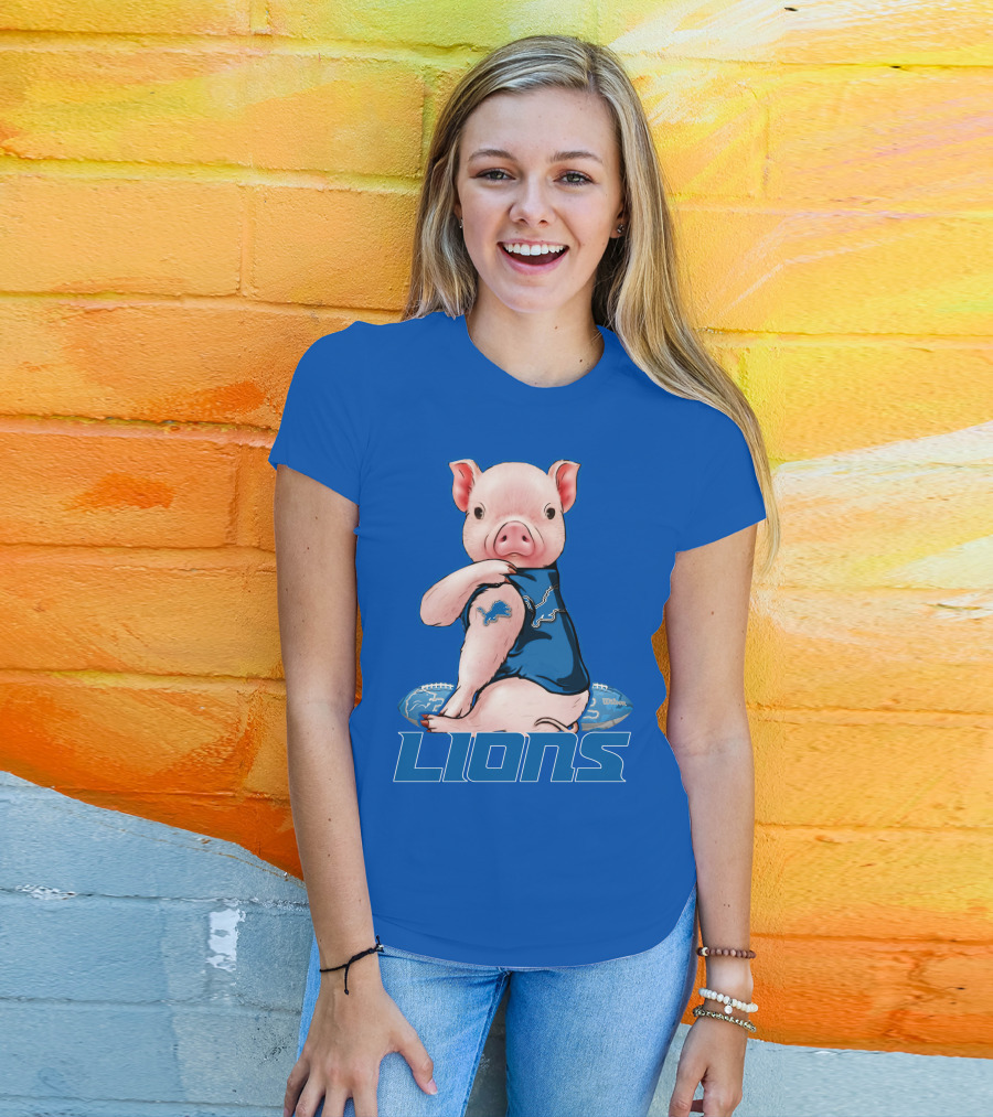 Pig With Detroit Lions T-Shirt