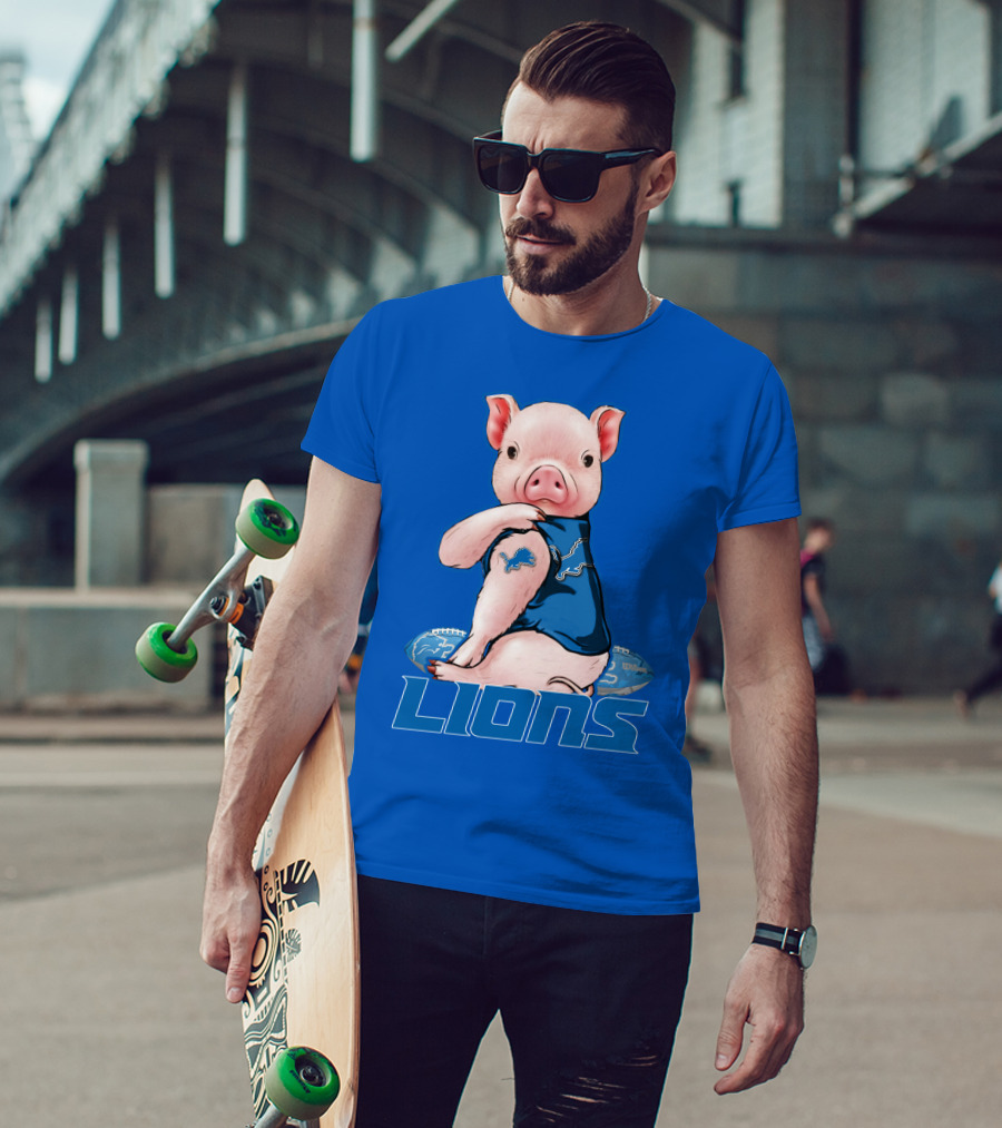 Pig With Detroit Lions T-Shirt