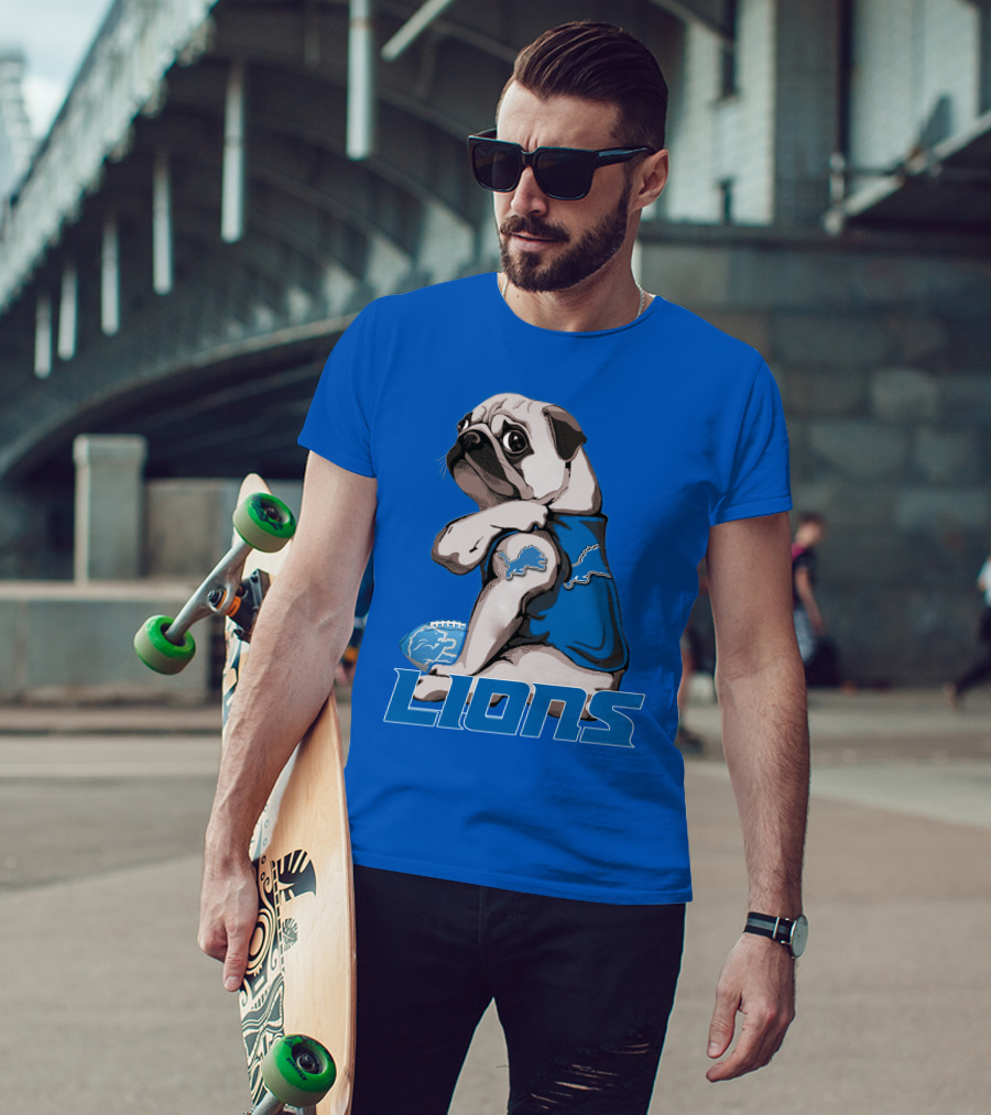 Pug Lions Football Detroit T-Shirt