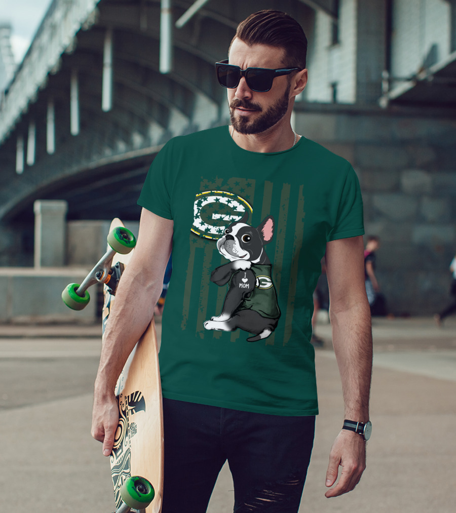 Boston Terrier Holding I Love Mom Green Bay Packers T-Shirt