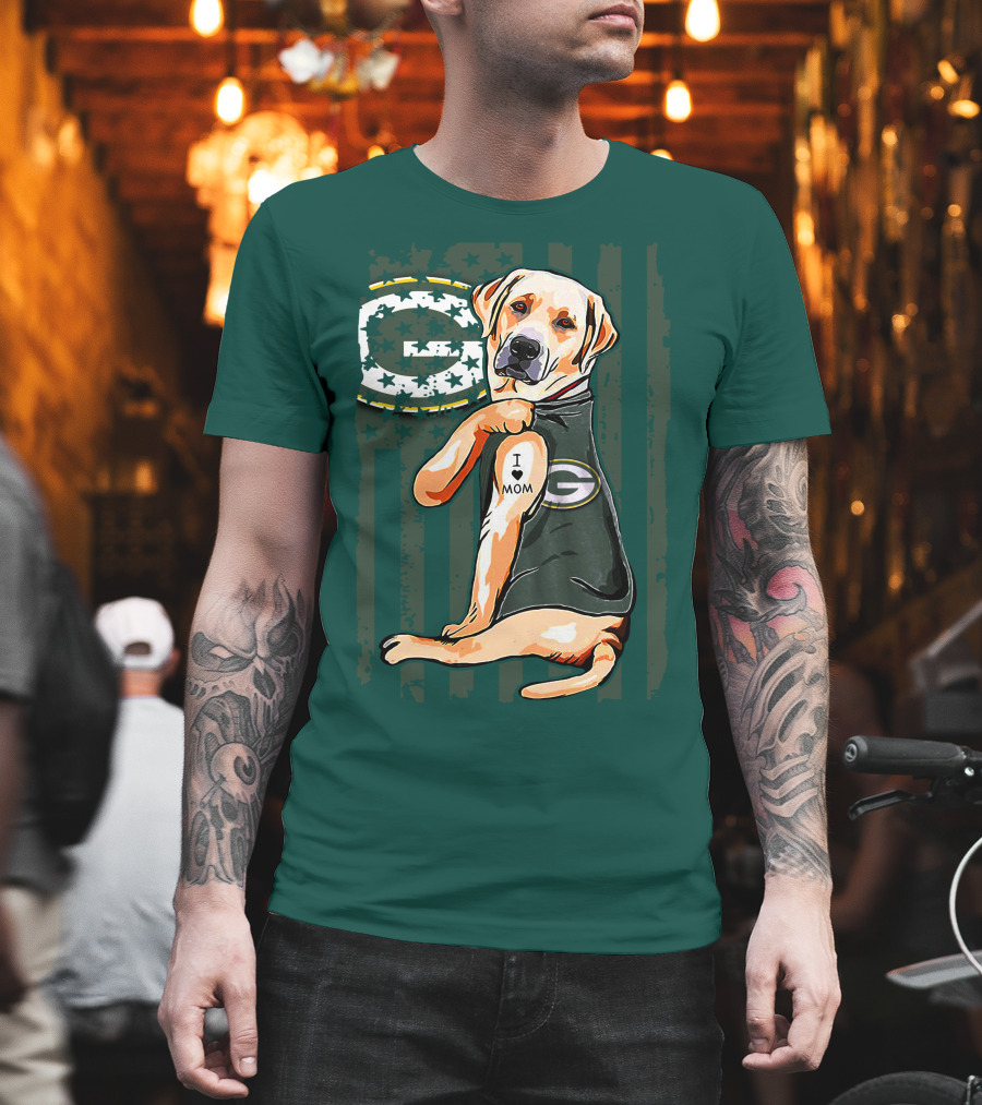 Labrador Retriever I Love Mom Green Bay Packers Fan Stars T-Shirt