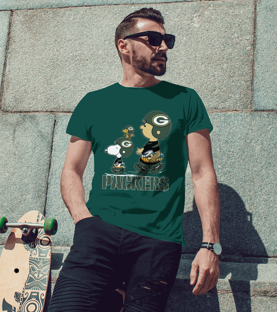 Snpfootball Green Bay Packers Peanuts Characters T-Shirt