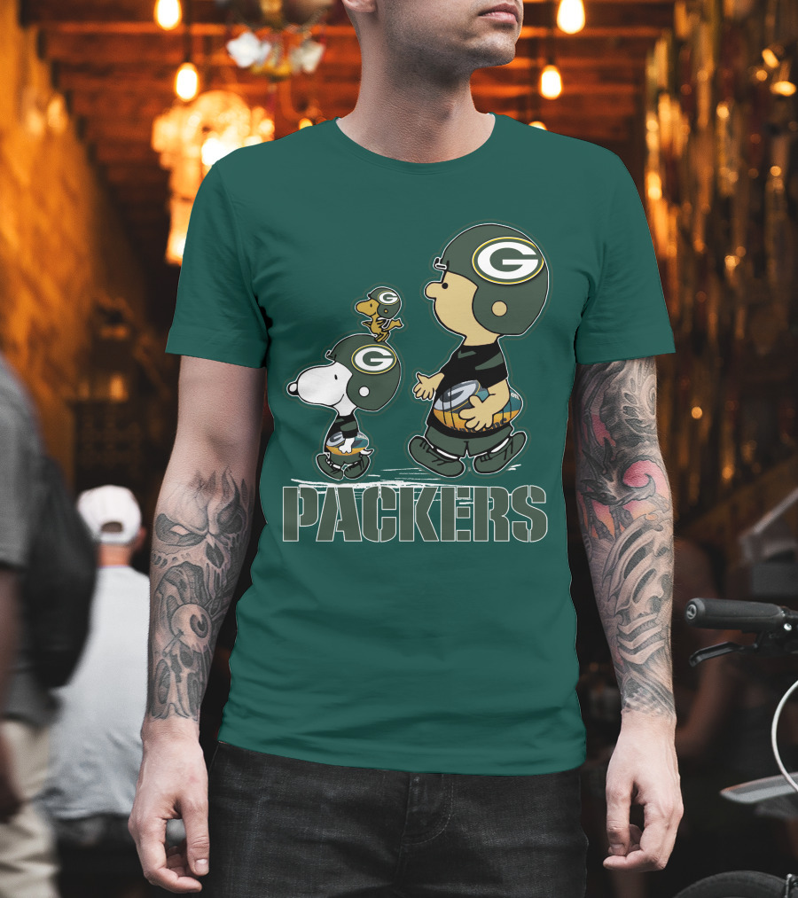 Snpfootball Green Bay Packers Peanuts Characters T-Shirt