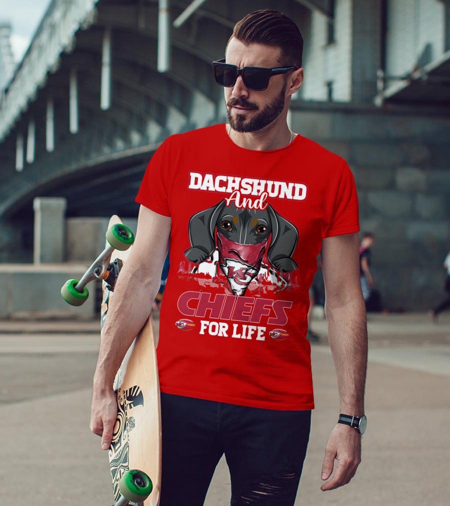 Dachshund And Chiefs For Life Kansas City Chiefs T-Shirt