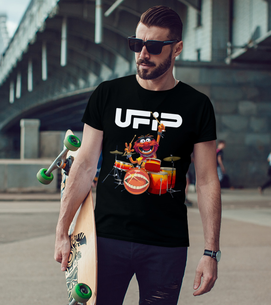 The Muppet Show Animal Playing Drums UFIP T-Shirt
