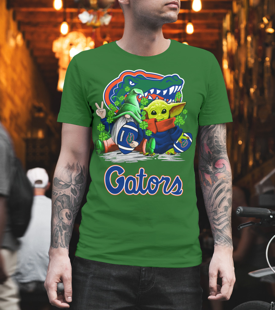 Florida Gators Football St. Patrick's Day Gnome And Baby Alien T-Shirt