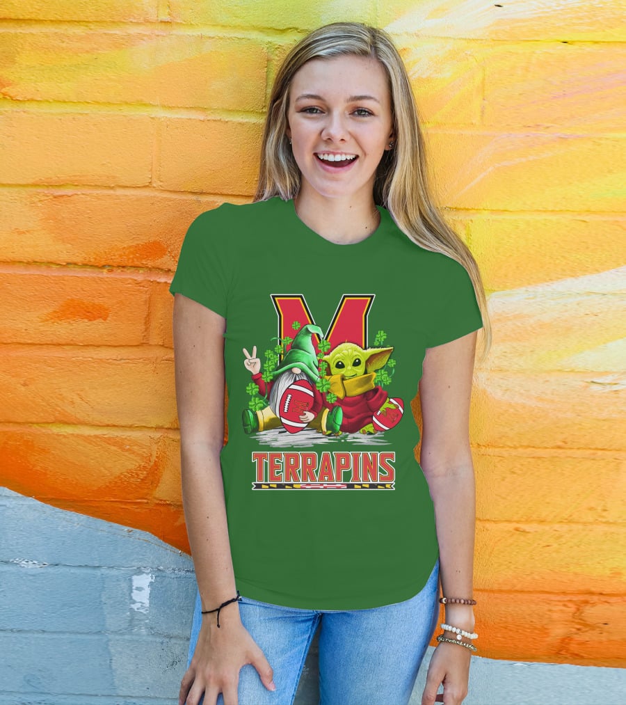 Maryland Terrapins Football St. Patrick's Day Gnome And Baby Yoda T-Shirt