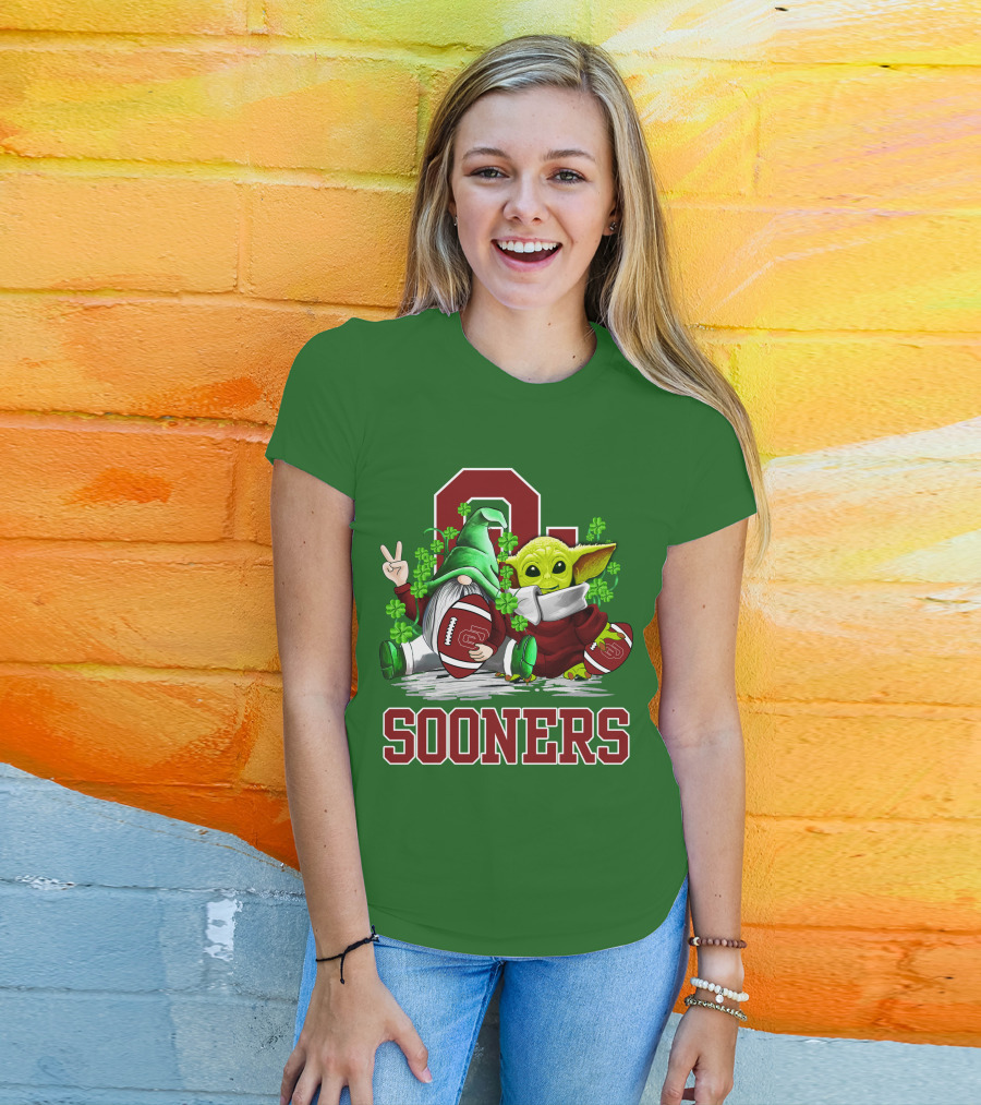 Oklahoma Sooners St. Patrick's Day Football Gnome And Alien T-Shirt