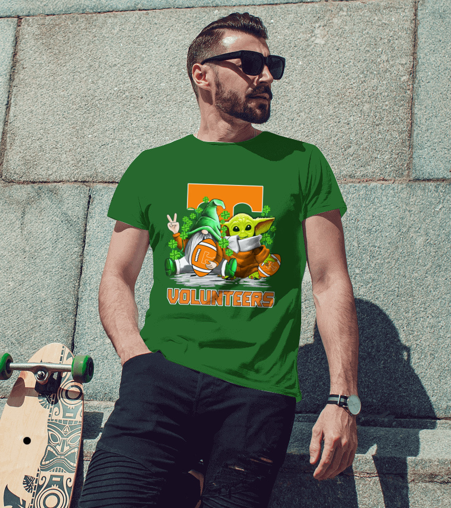 Tennessee Volunteers Football St. Patrick’s Day Gnome And Baby Alien T-Shirt