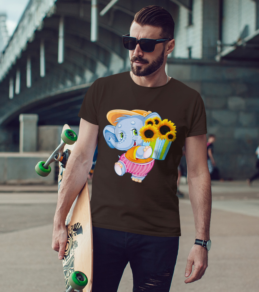 Cute Baby Elephant With Sunflowers And Pink Striped Shorts T-Shirt