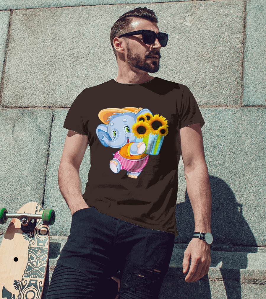 Cute Baby Elephant With Sunflowers And Pink Striped Shorts T-Shirt