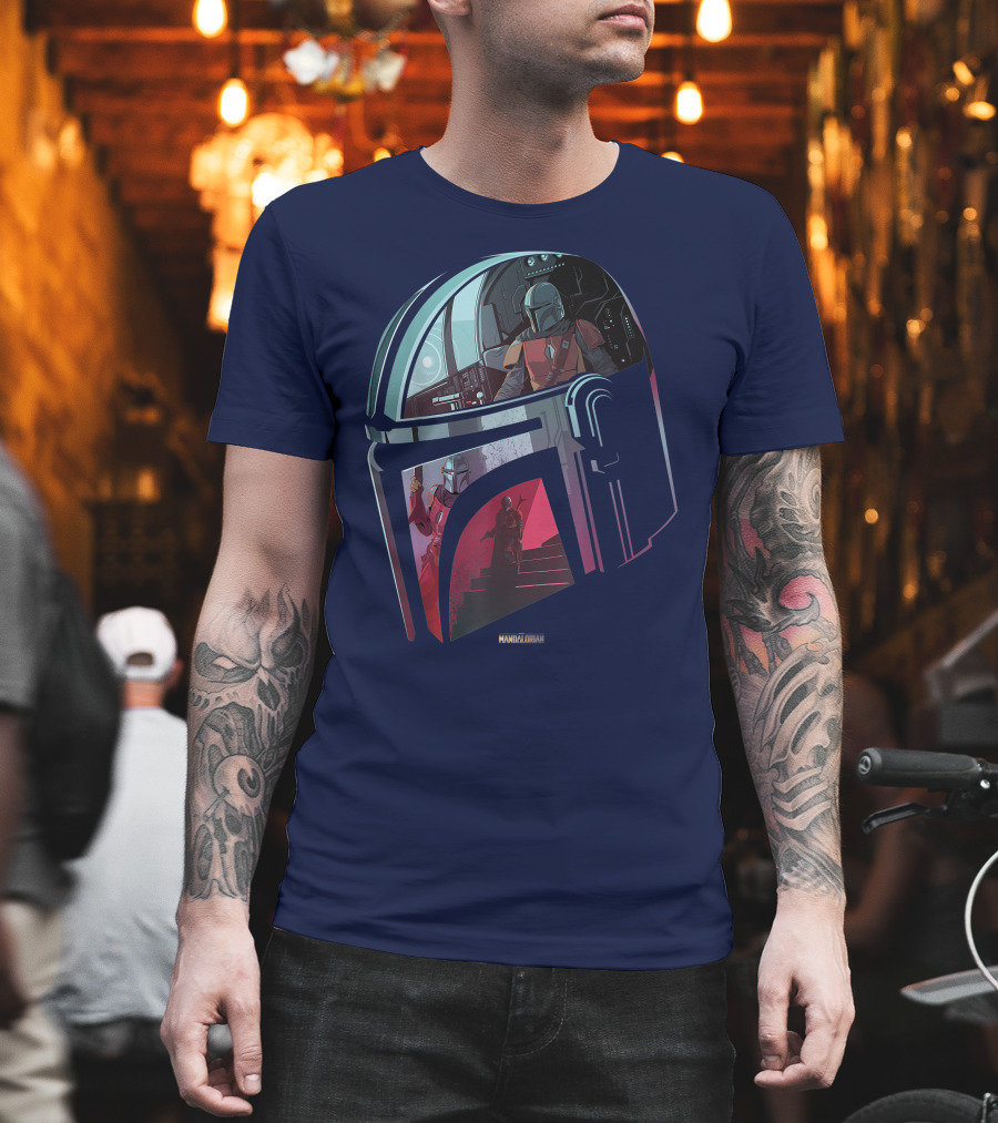 Star Wars The Mandalorian Helmet Spaceship Interior Stairs Scene T-Shirt