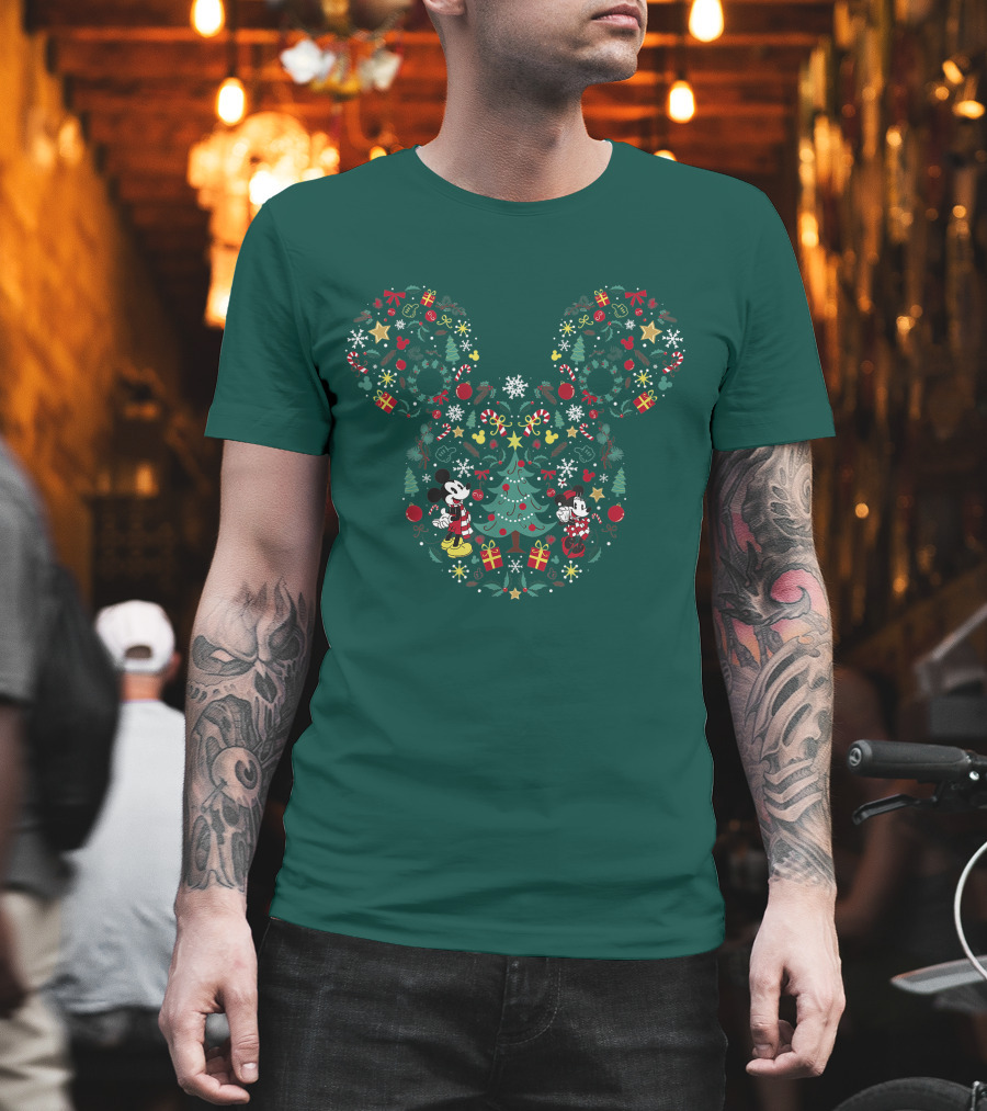 Disney Mickey And Minnie Christmas Tree Wreath Holiday Mashup T-Shirt